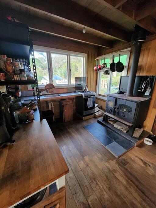 Rustic Paradise Nestled In Nature Punakaiki Bagian luar foto